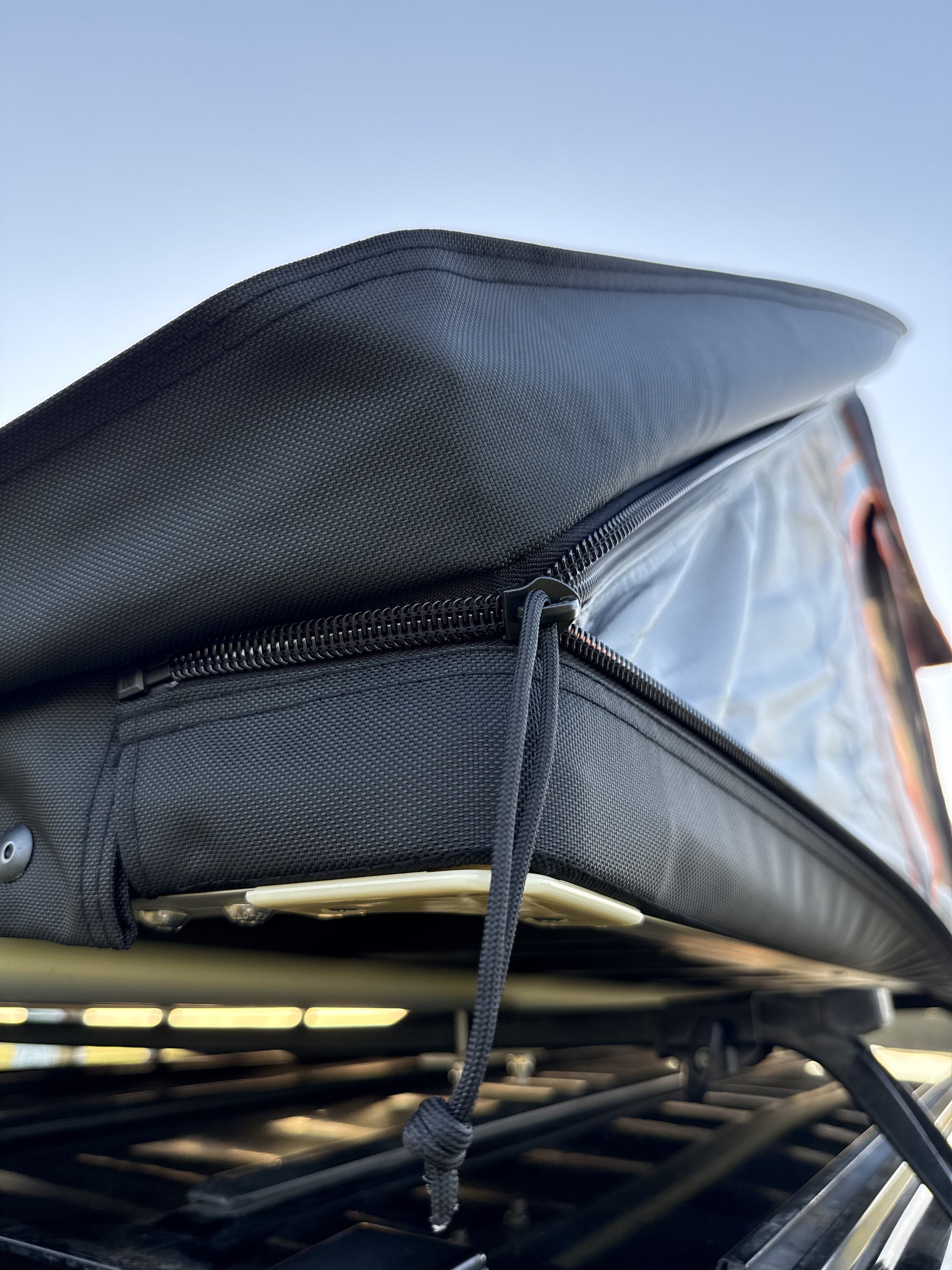 Roof tent triangle soft-top | ROOF TENT DUMP