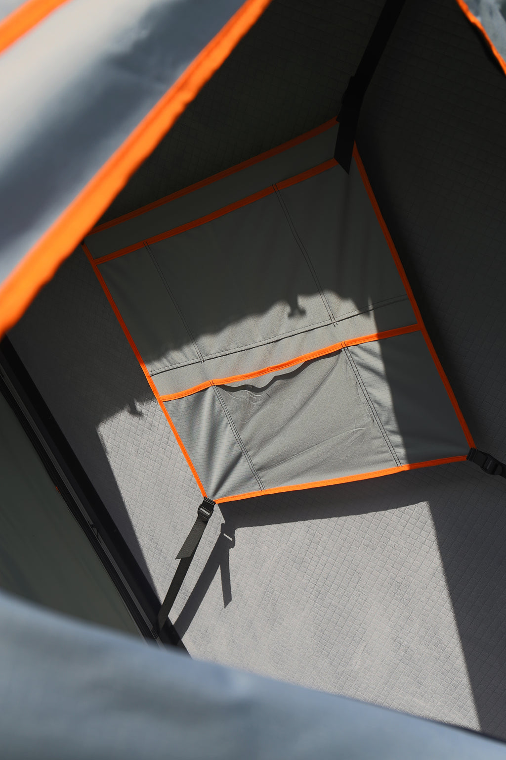 Roof tent triangle hard-top | ROOF TENT DUMP